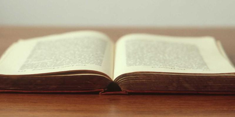 冬季露营保暖全攻略：健行者必备的户外装备分层系统与营地取暖设备选择