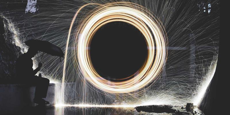 户外摄影装备终极防护指南：从健身器材到登山装备的相机防雨防尘方案