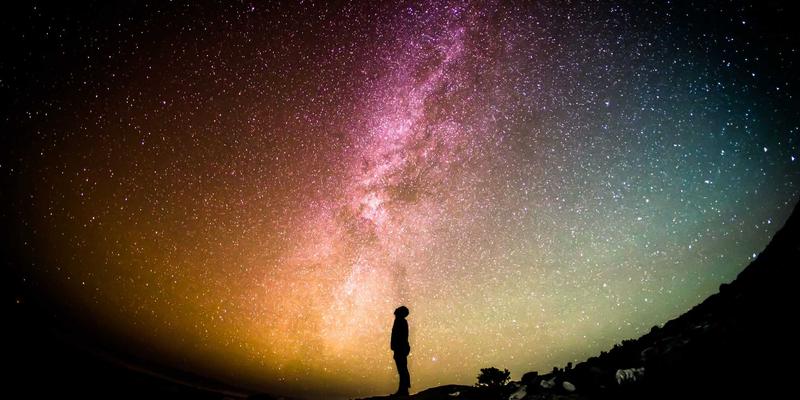 户外装备全攻略：徒步、健身、露营三大场景装备选择指南